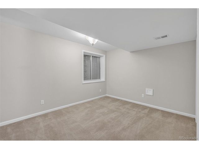 9390 Yale Ln, Highlands Ranch, CO 80130