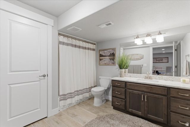 10117 S GLENMOOR DR, South Jordan, UT 84009