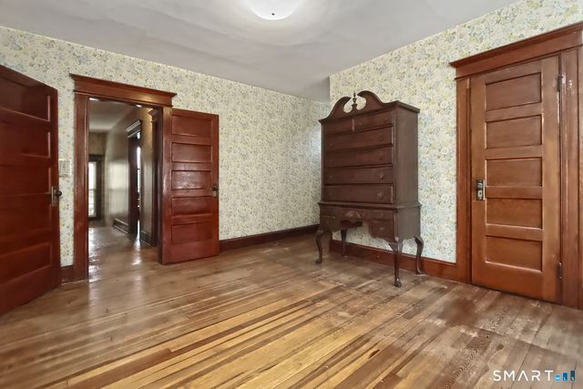 207 Westfield Avenue, Ansonia, CT 06401