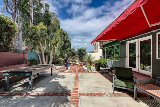 126 Calle De Arboles, Torrance, CA 90277