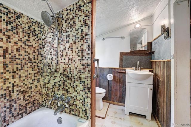 16730 County Road 241, Salida, CO 81201