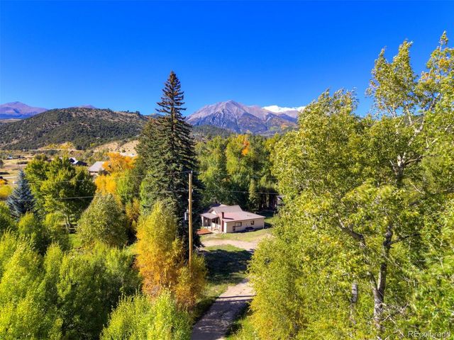 16730 County Road 241, Salida, CO 81201