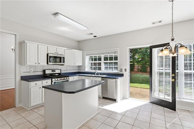 4320 Sugar Maple NW, Acworth, GA 30101
