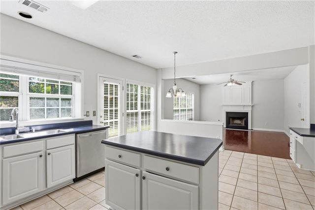 4320 Sugar Maple NW, Acworth, GA 30101