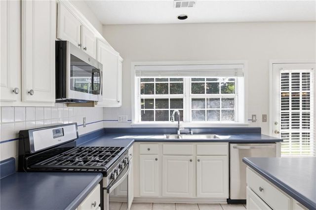 4320 Sugar Maple NW, Acworth, GA 30101