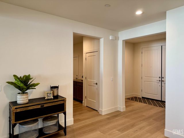 14712 Whittington, Bakersfield, CA 93311