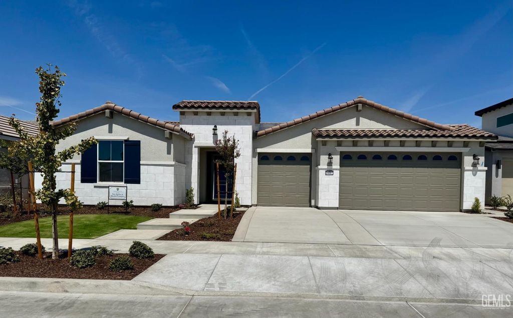 14712 Whittington, Bakersfield, CA 93311
