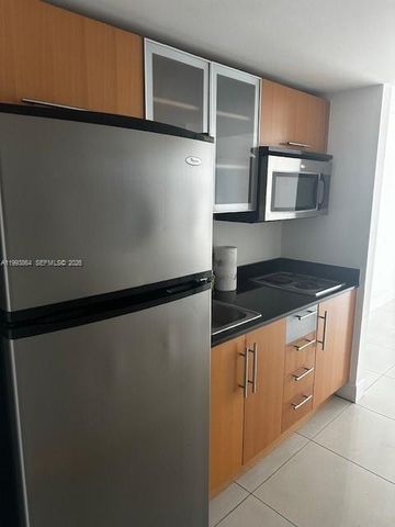 1750 N Bayshore Dr 5008, Miami, FL 33132