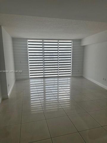 1750 N Bayshore Dr 5008, Miami, FL 33132