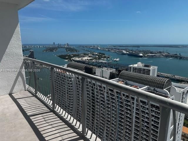 1750 N Bayshore Dr 5008, Miami, FL 33132