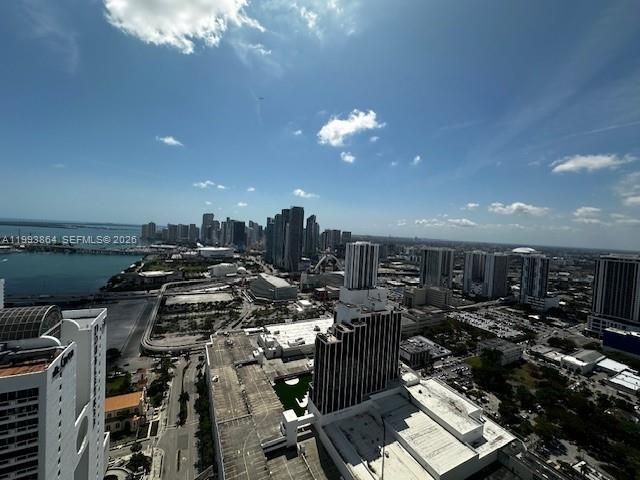 1750 N Bayshore Dr 5008, Miami, FL 33132