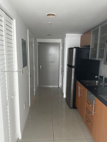 1750 N Bayshore Dr 5008, Miami, FL 33132