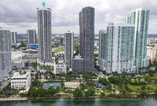 1750 N Bayshore Dr 5008, Miami, FL 33132
