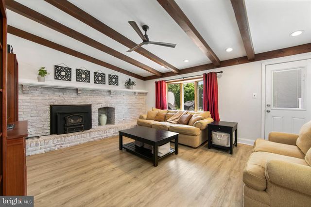109 BURLINGTON AVE, Voorhees, NJ 08043