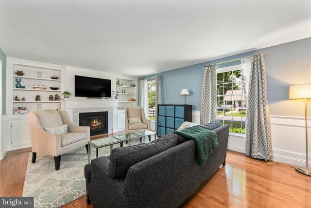 109 BURLINGTON AVE, Voorhees, NJ 08043