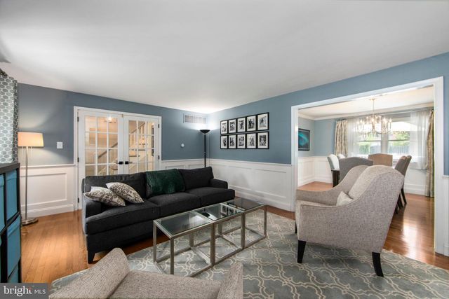 109 BURLINGTON AVE, Voorhees, NJ 08043