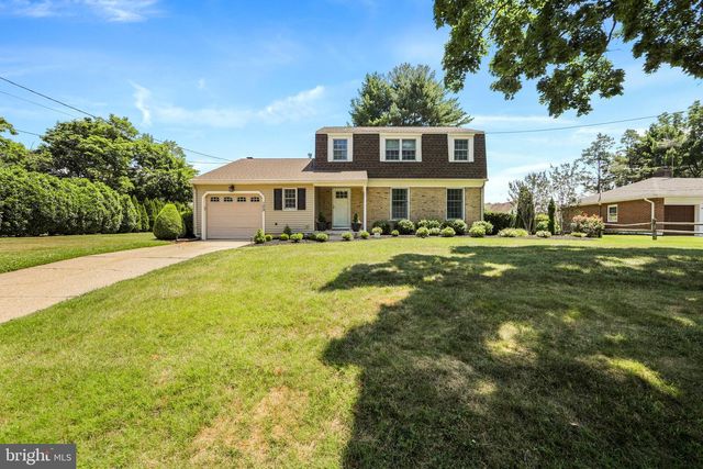 109 BURLINGTON AVE, Voorhees, NJ 08043