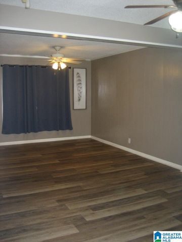 209 N 15TH STREET N, Clanton, AL 35045