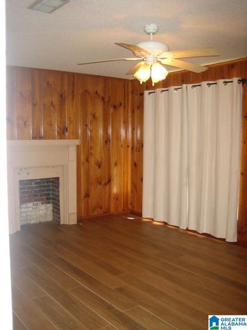 209 N 15TH STREET N, Clanton, AL 35045