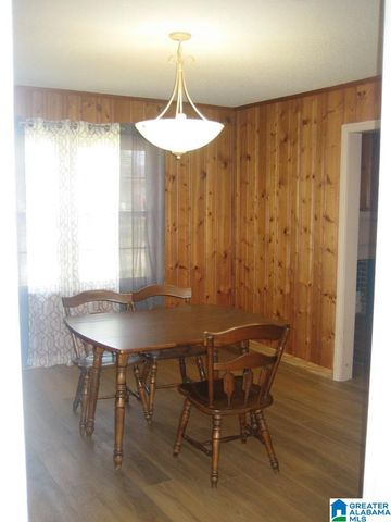 209 N 15TH STREET N, Clanton, AL 35045