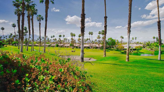 76438 Sweet Pea Way, Palm Desert, CA 92211