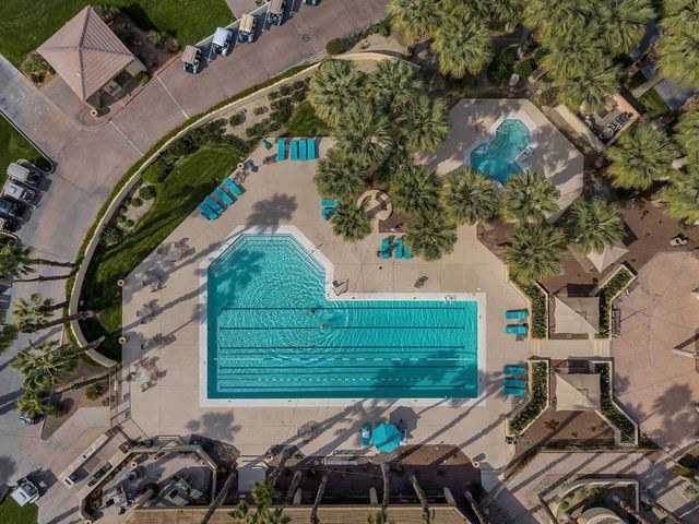 76438 Sweet Pea Way, Palm Desert, CA 92211