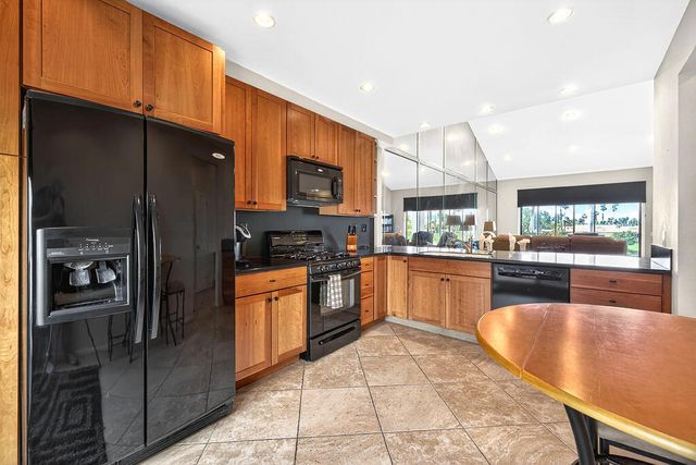 76438 Sweet Pea Way, Palm Desert, CA 92211