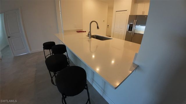 19552 Hinkley DR, Estero, FL 33928