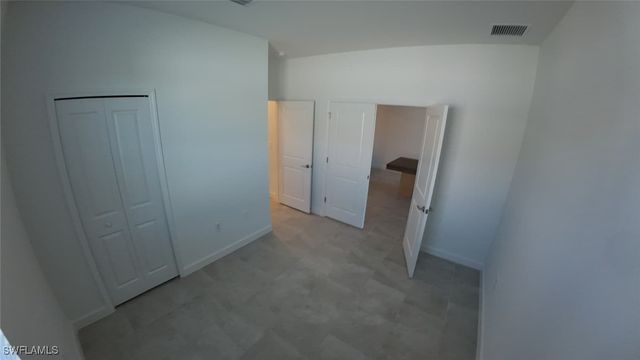 19552 Hinkley DR, Estero, FL 33928