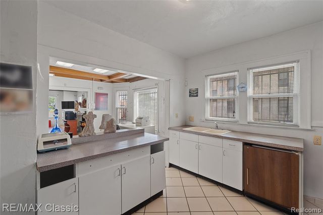 2676 W W. Grand Blvd. Boulevard, Detroit, MI 48208