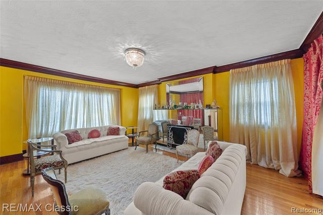 2676 W W. Grand Blvd. Boulevard, Detroit, MI 48208