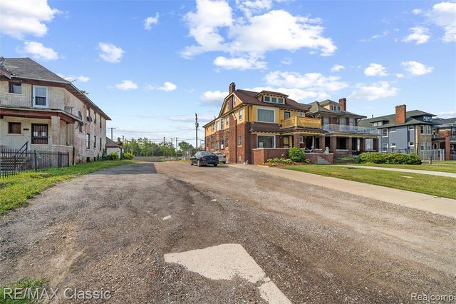 2676 W W. Grand Blvd. Boulevard, Detroit, MI 48208