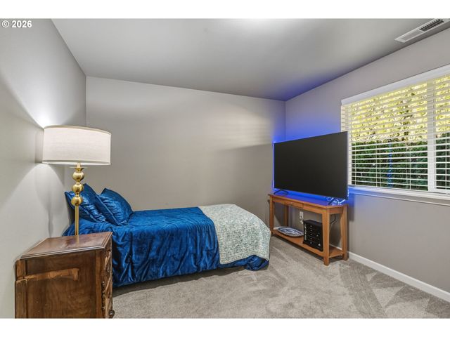 800 N 23RD Ave, Kelso, WA 98626