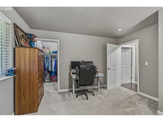 800 N 23RD Ave, Kelso, WA 98626
