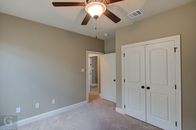 1900 Valdemar Place, Bossier City, LA 71112