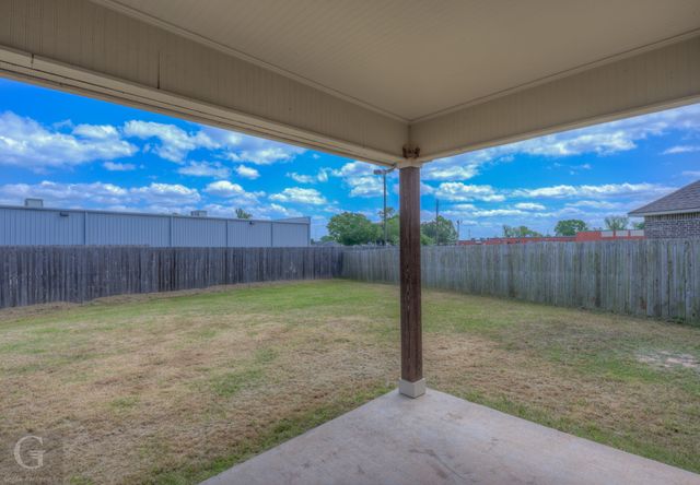 1900 Valdemar Place, Bossier City, LA 71112