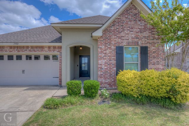 1900 Valdemar Place, Bossier City, LA 71112