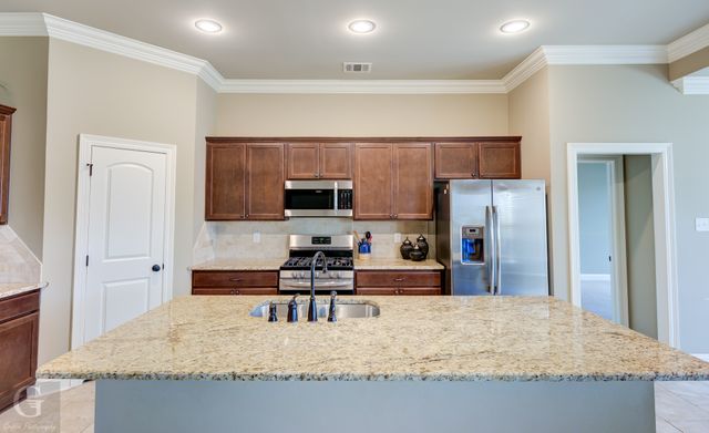 1900 Valdemar Place, Bossier City, LA 71112