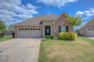 1900 Valdemar Place, Bossier City, LA 71112