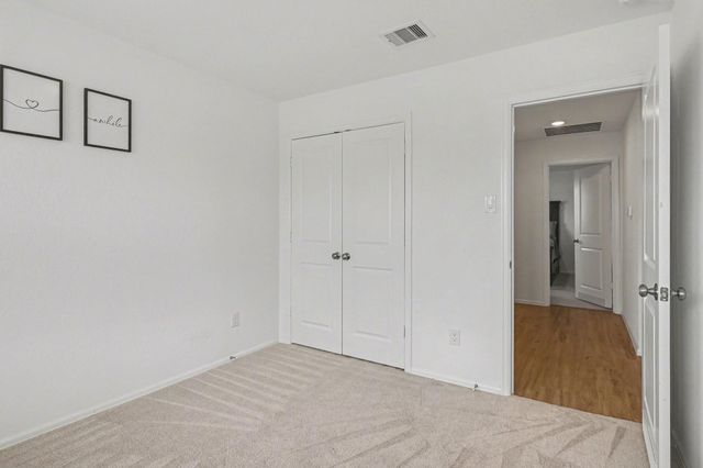 731 Mockingbird Passage Drive, Beasley, TX 77417
