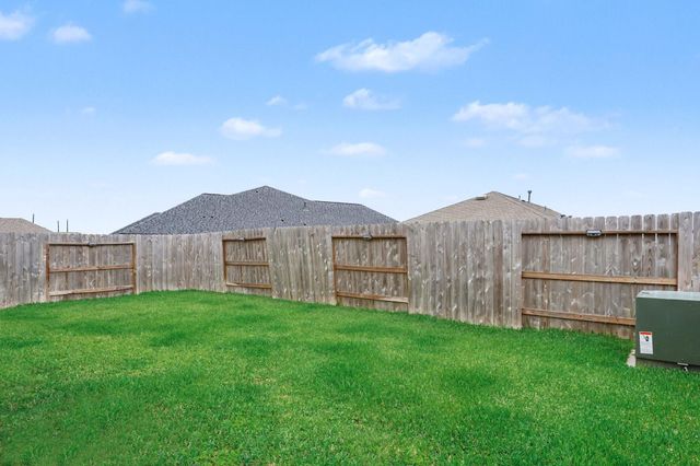 731 Mockingbird Passage Drive, Beasley, TX 77417