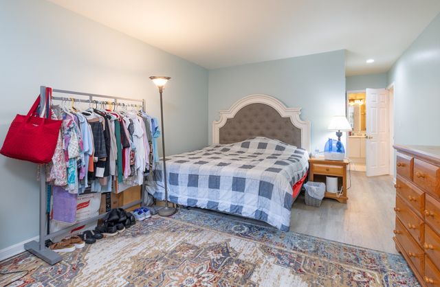770 Salisbury Street 511, Worcester, MA 01609