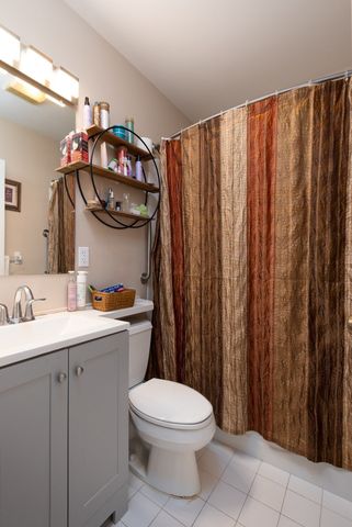 770 Salisbury Street 511, Worcester, MA 01609