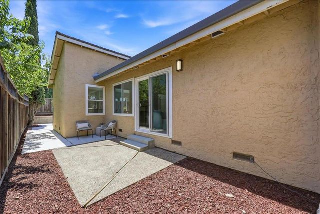 498 Curie Drive, San Jose, CA 95123