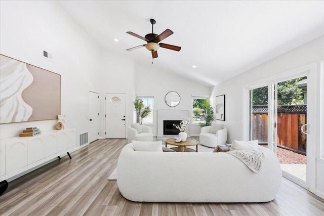 498 Curie Drive, San Jose, CA 95123