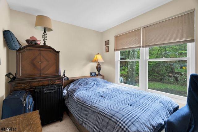 140 Papscoe Rd, West Milford Twp., NJ 07421