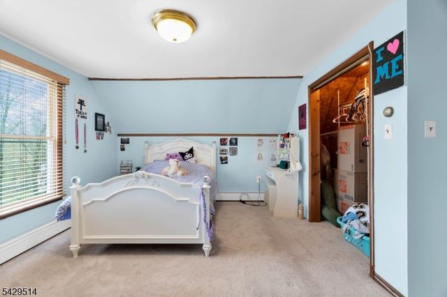 140 Papscoe Rd, West Milford Twp., NJ 07421