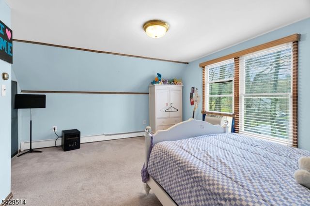 140 Papscoe Rd, West Milford Twp., NJ 07421