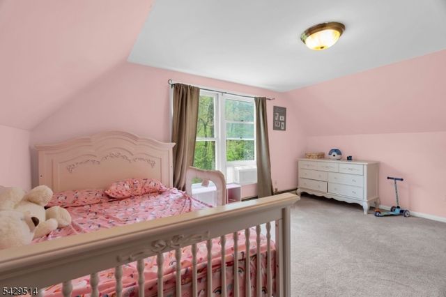 140 Papscoe Rd, West Milford Twp., NJ 07421