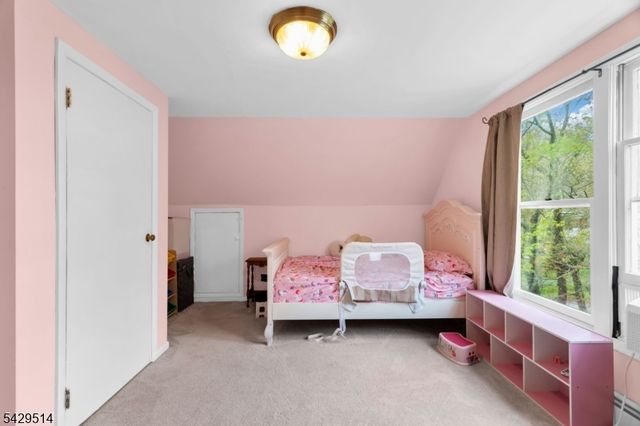 140 Papscoe Rd, West Milford Twp., NJ 07421